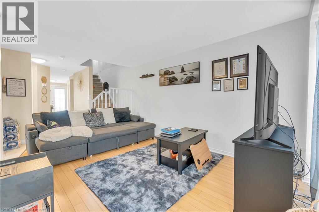 Photo 29 of 174 Wilderness Drive, Kitchener ON
