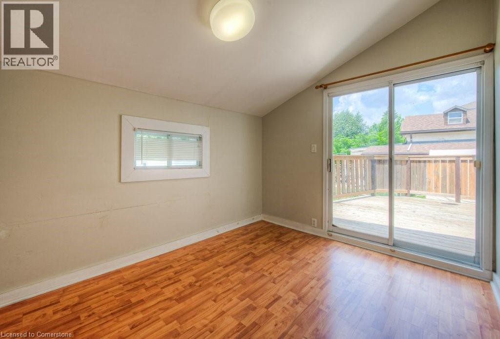 Photo 34 of 12 Duke Street, Brantford ON