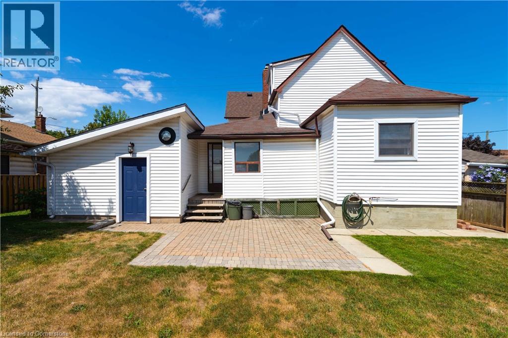Photo 15 of 704 Roxborough Avenue, Hamilton ON