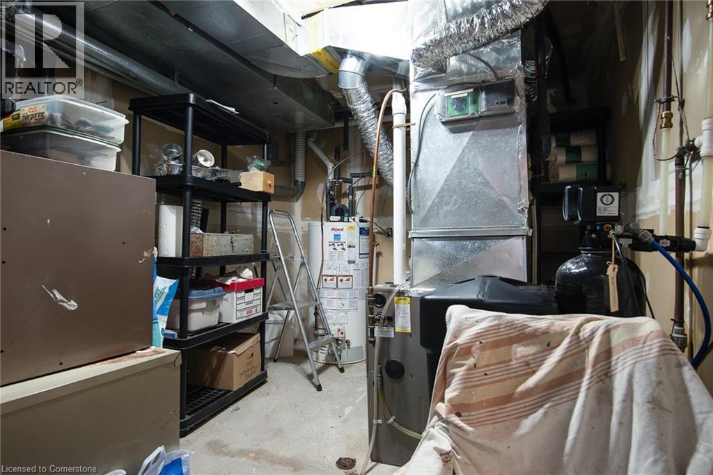Photo 8 of 9 Macville Avenue Unit A B, Kitchener ON