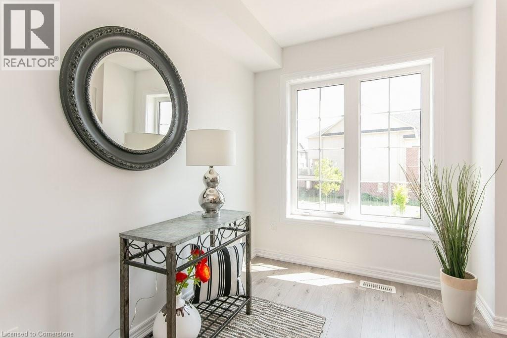 Photo 16 of 386 Linden Drive, Cambridge ON