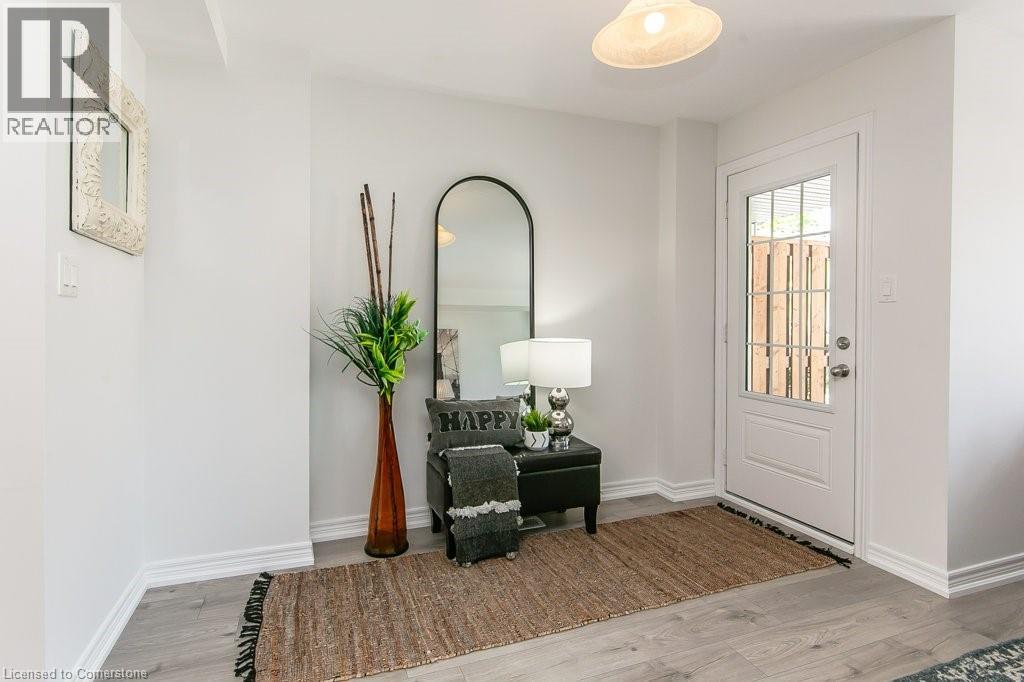 Photo 19 of 386 Linden Drive, Cambridge ON