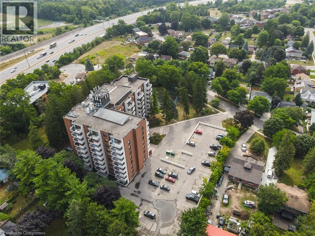 Photo 3 of 260 Sheldon Avenue N Unit 807, Kitchener ON