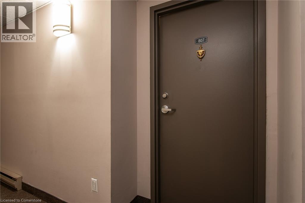 Photo 30 of 260 Sheldon Avenue N Unit 807, Kitchener ON