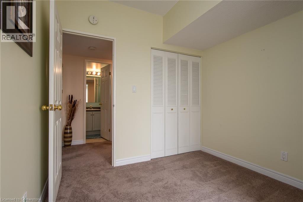 Photo 22 of 260 Sheldon Avenue N Unit 807, Kitchener ON