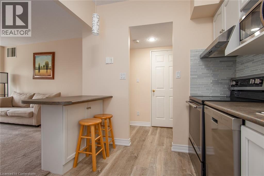 Photo 27 of 260 Sheldon Avenue N Unit 807, Kitchener ON