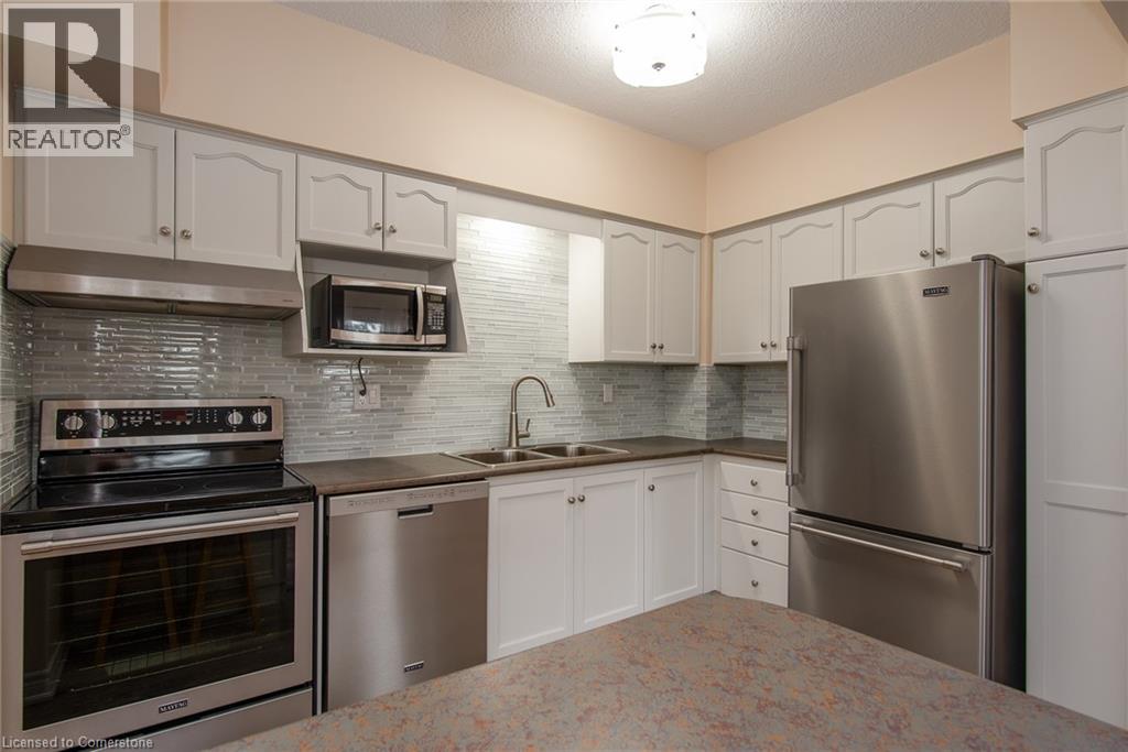 Photo 28 of 260 Sheldon Avenue N Unit 807, Kitchener ON