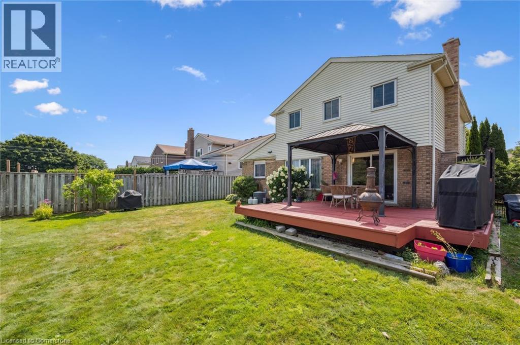 Photo 40 of 177 Royal Orchard Drive, Kitchener ON