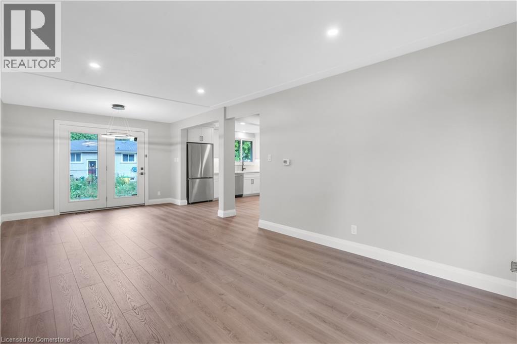 Photo 11 of 206 Shelley Drive Unit Upper, Kitchener ON