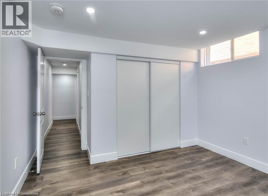 Photo 17 of 550 Rush Meadow Crescent Unit Lower, Kitchener ON