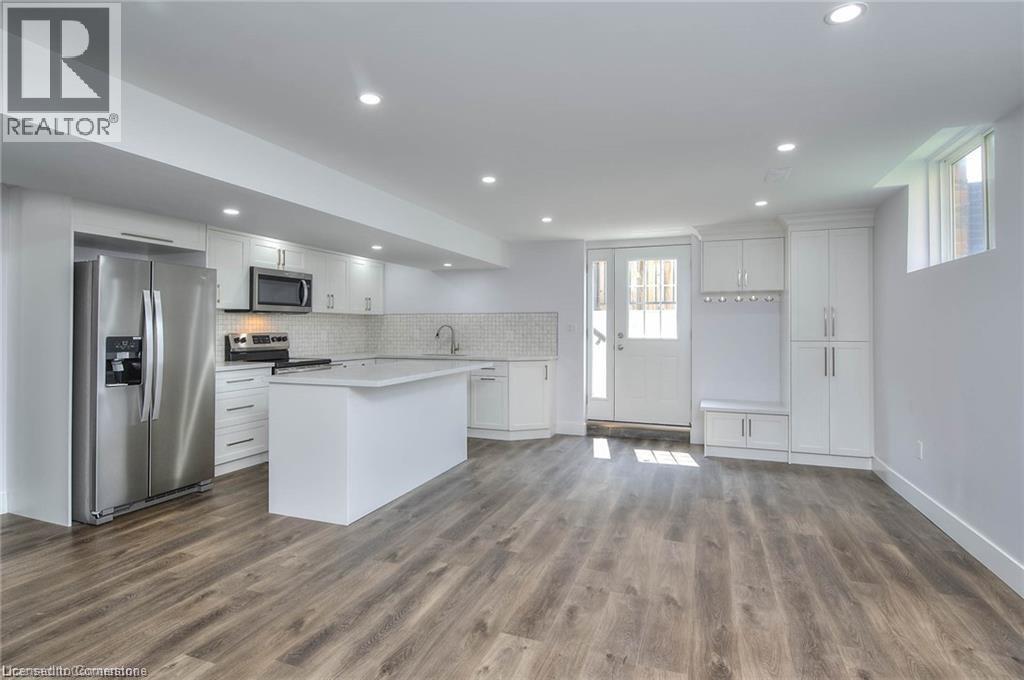 Photo 11 of 550 Rush Meadow Crescent Unit Lower, Kitchener ON