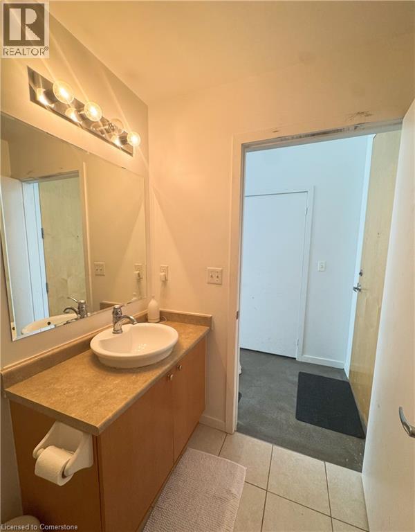 Photo 10 of 410 King Street W Unit 418, Waterloo ON