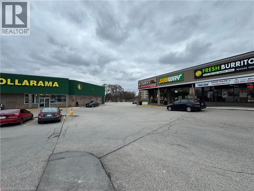 Photo 8 of 1030 Adelaide Street N Unit 3, London ON