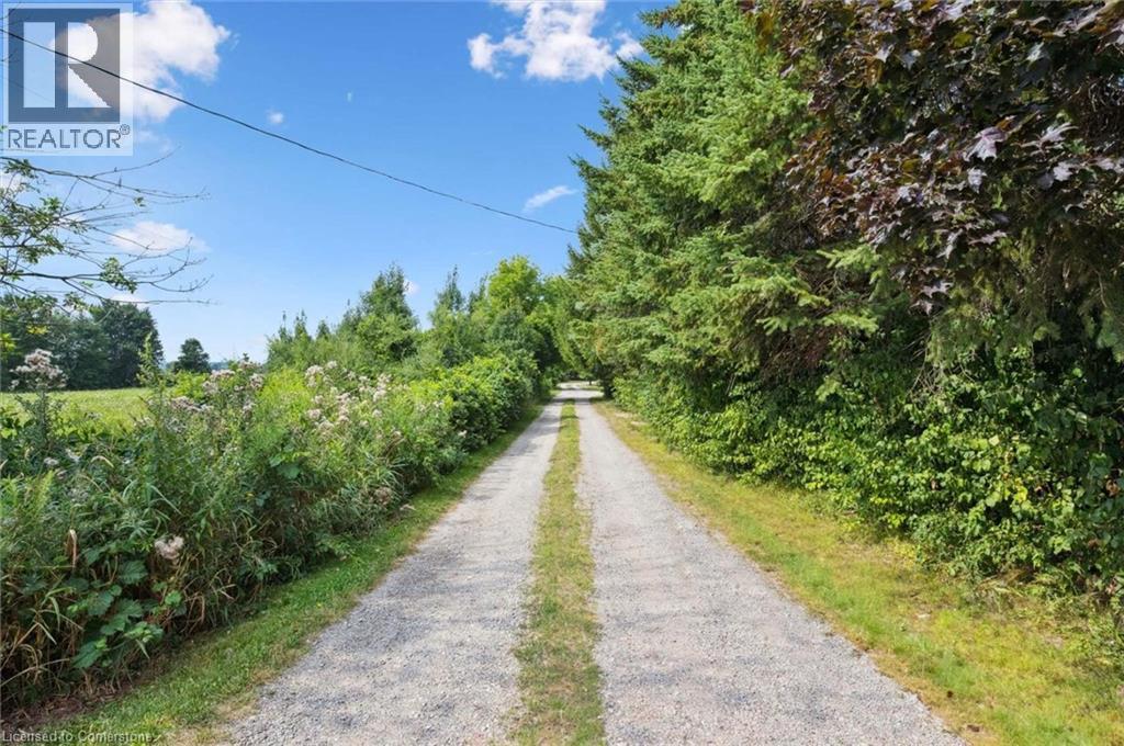 Photo 4 of 5044 Whitelaw Road, Guelph Eramosa ON