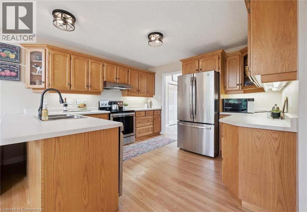 Photo 9 of 5044 Whitelaw Road, Guelph Eramosa ON