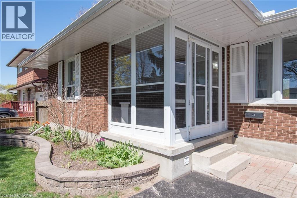 Photo 1 of 46 Laurentian Drive, Kitchener ON