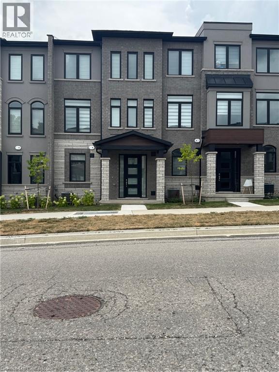 Photo 18 of 155 Equestrian Way Unit 31, Cambridge ON