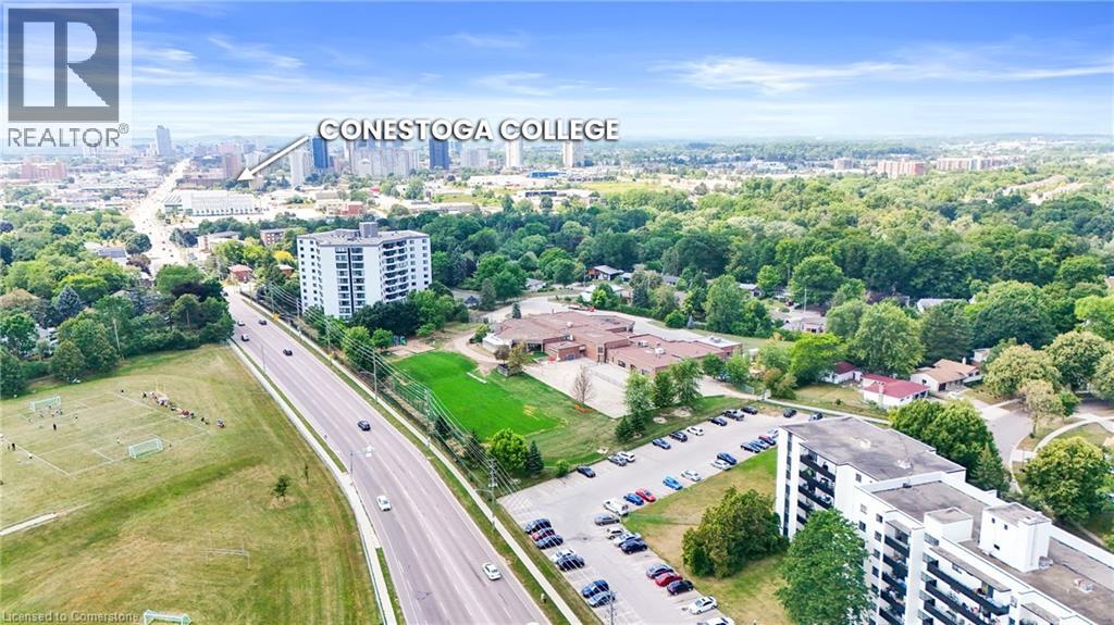 Photo 7 of 280 Dale Crescent, Waterloo ON