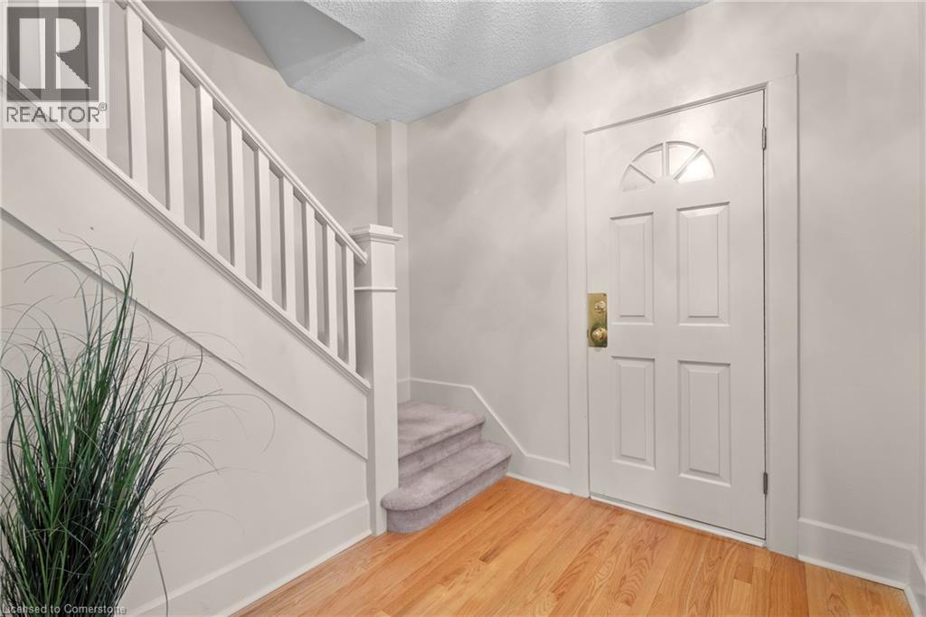 Photo 7 of 188 Wentworth Avenue, Kitchener ON