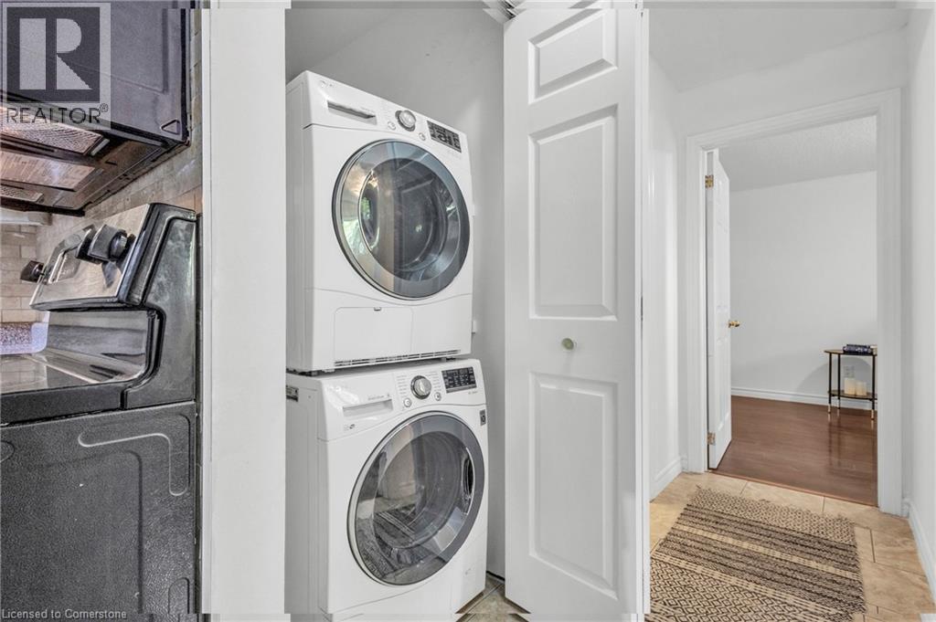 Photo 6 of 119 Cedar Street S Unit 7, Kitchener ON