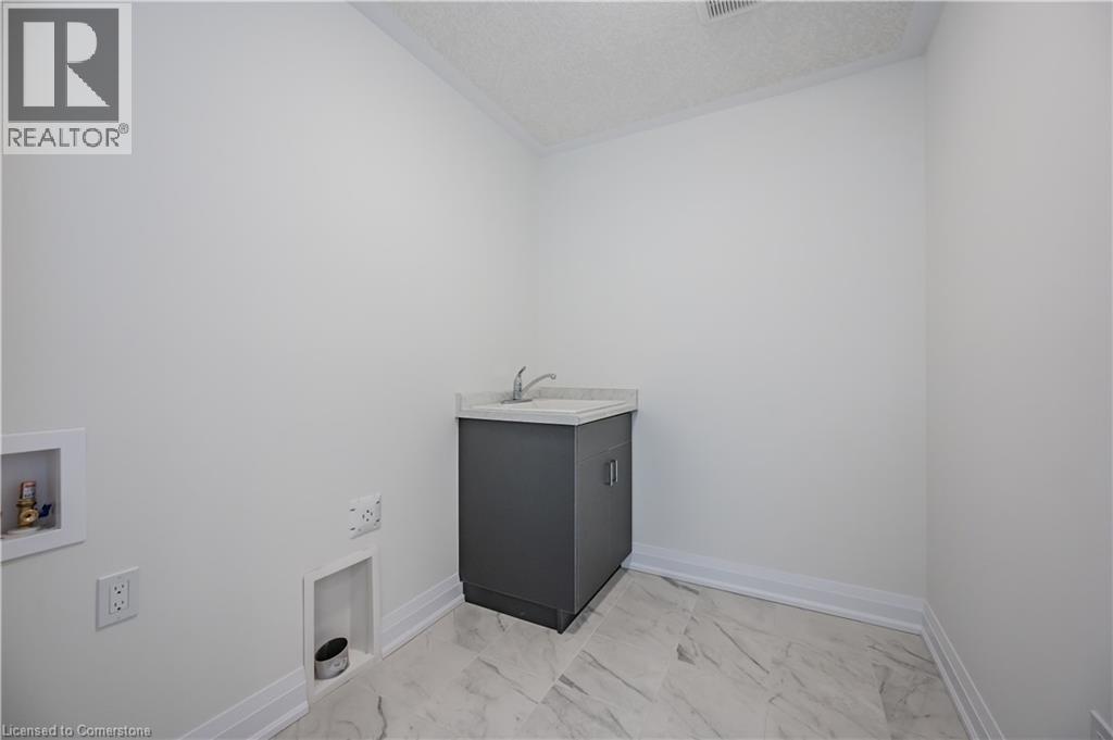 Photo 42 of 751 Autumn Willow Drive, Waterloo ON