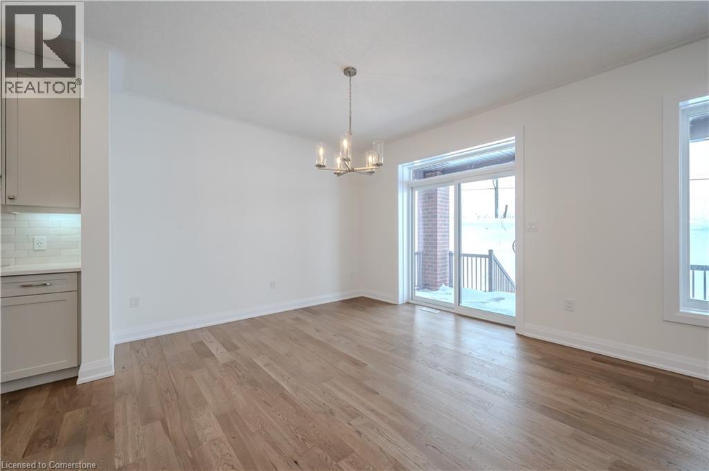 Photo 12 of 751 Autumn Willow Drive, Waterloo ON