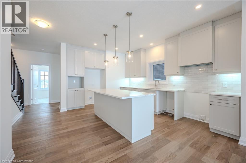 Photo 11 of 751 Autumn Willow Drive, Waterloo ON
