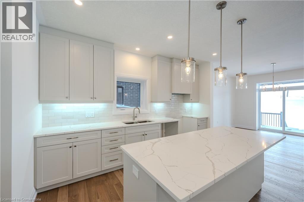 Photo 31 of 751 Autumn Willow Drive, Waterloo ON