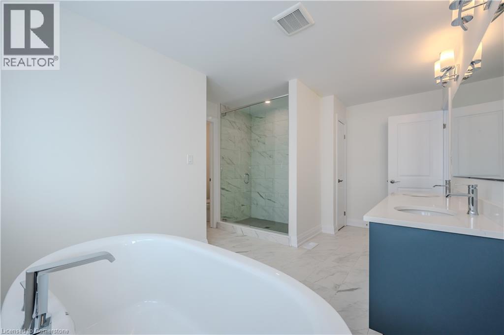 Photo 46 of 751 Autumn Willow Drive, Waterloo ON