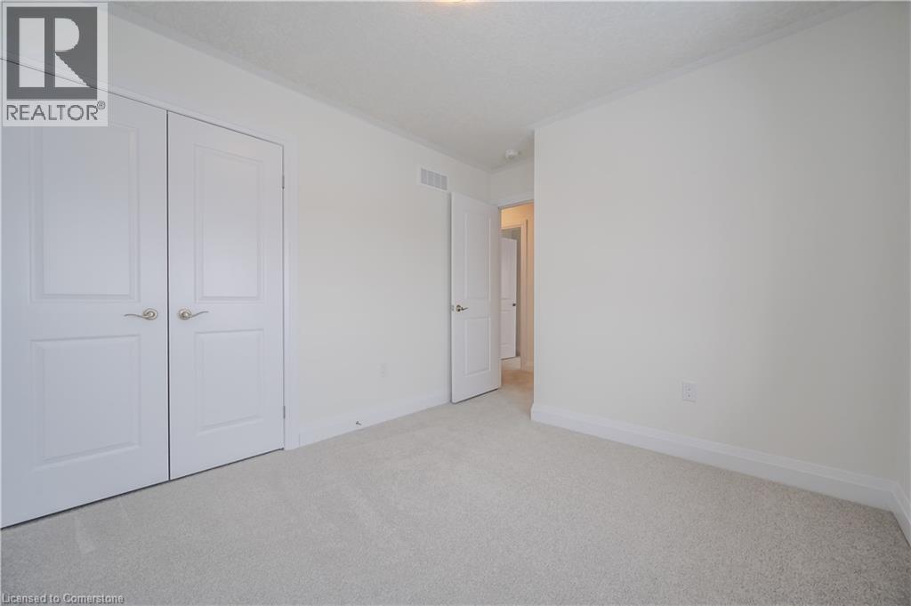 Photo 17 of 751 Autumn Willow Drive, Waterloo ON