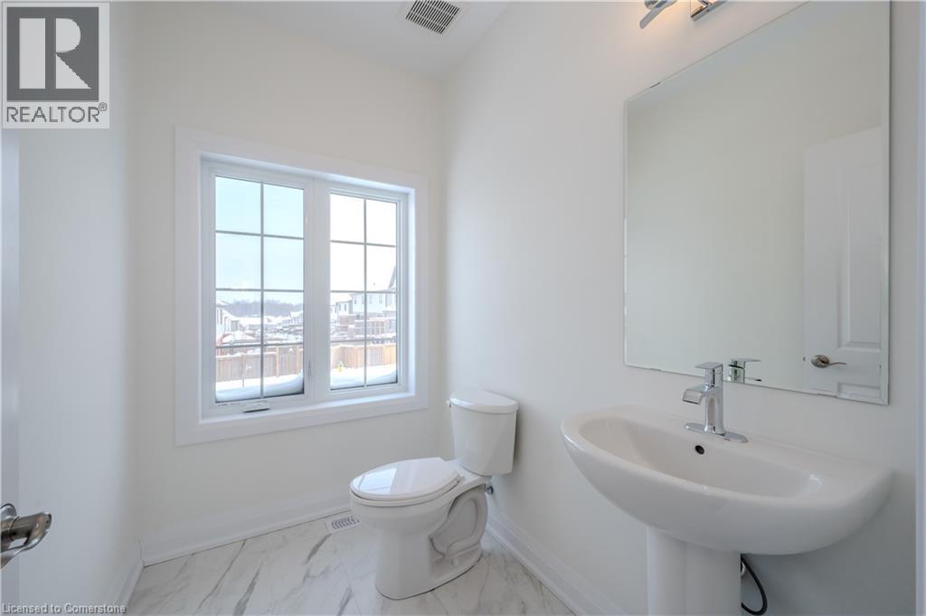Photo 32 of 751 Autumn Willow Drive, Waterloo ON