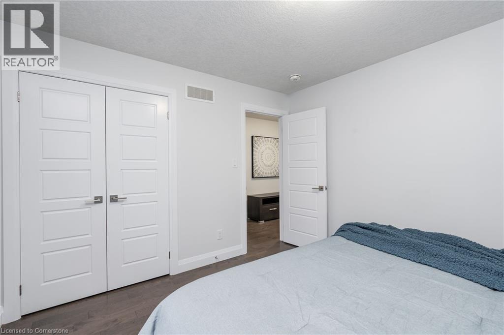 Photo 26 of 920 River Ridge Court, Kitchener ON