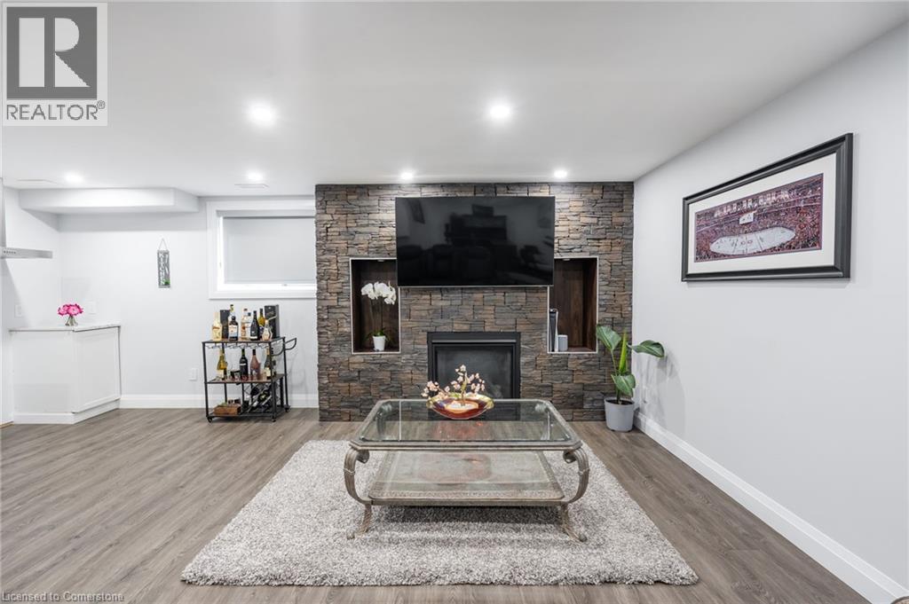 Photo 36 of 920 River Ridge Court, Kitchener ON