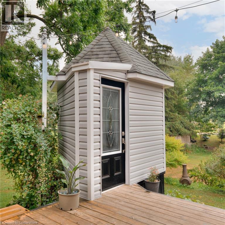 Photo 27 of 2027 Victoria Street, Howick ON