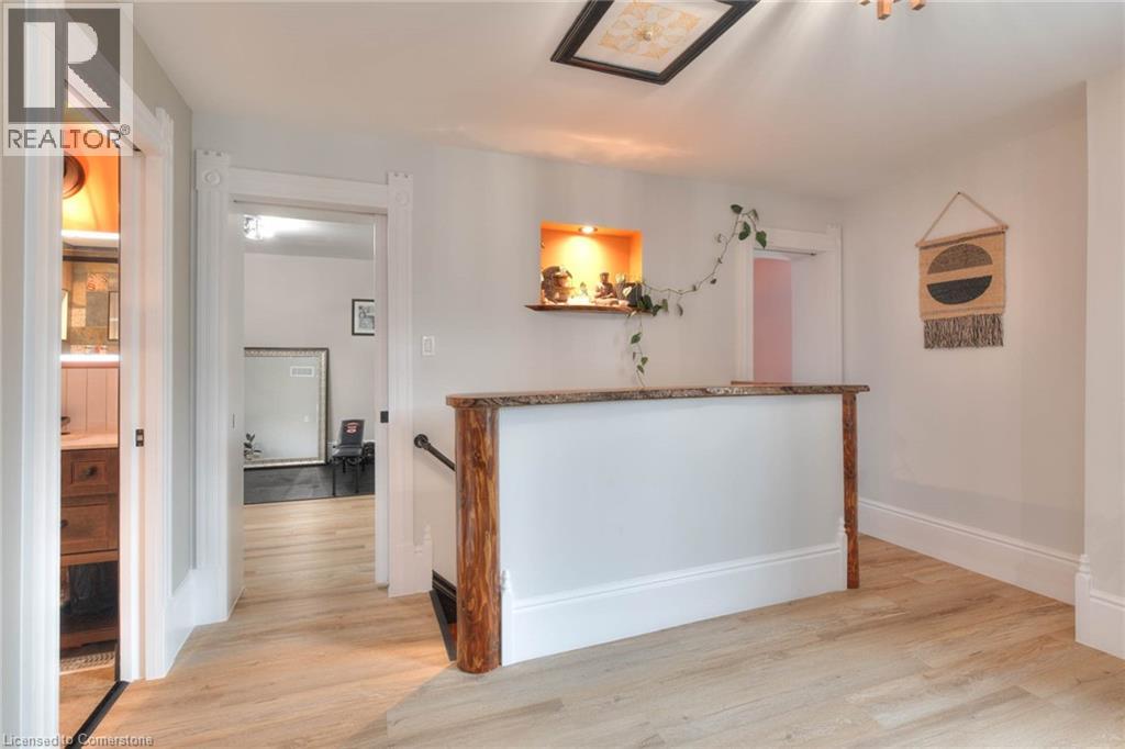 Photo 14 of 2027 Victoria Street, Howick ON