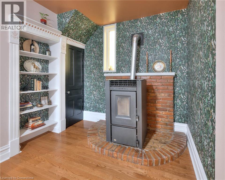 Photo 29 of 2027 Victoria Street, Howick ON