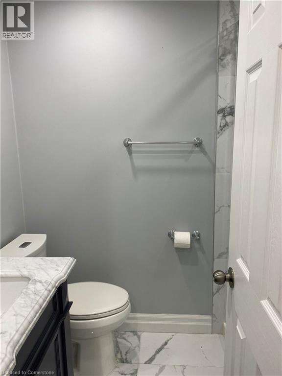 Photo 2 of 458 Village Crescent Unit Lower, Kitchener ON