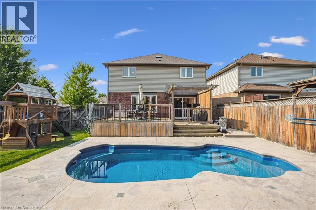 Photo 25 of 459 Townsend Drive, Woolwich ON