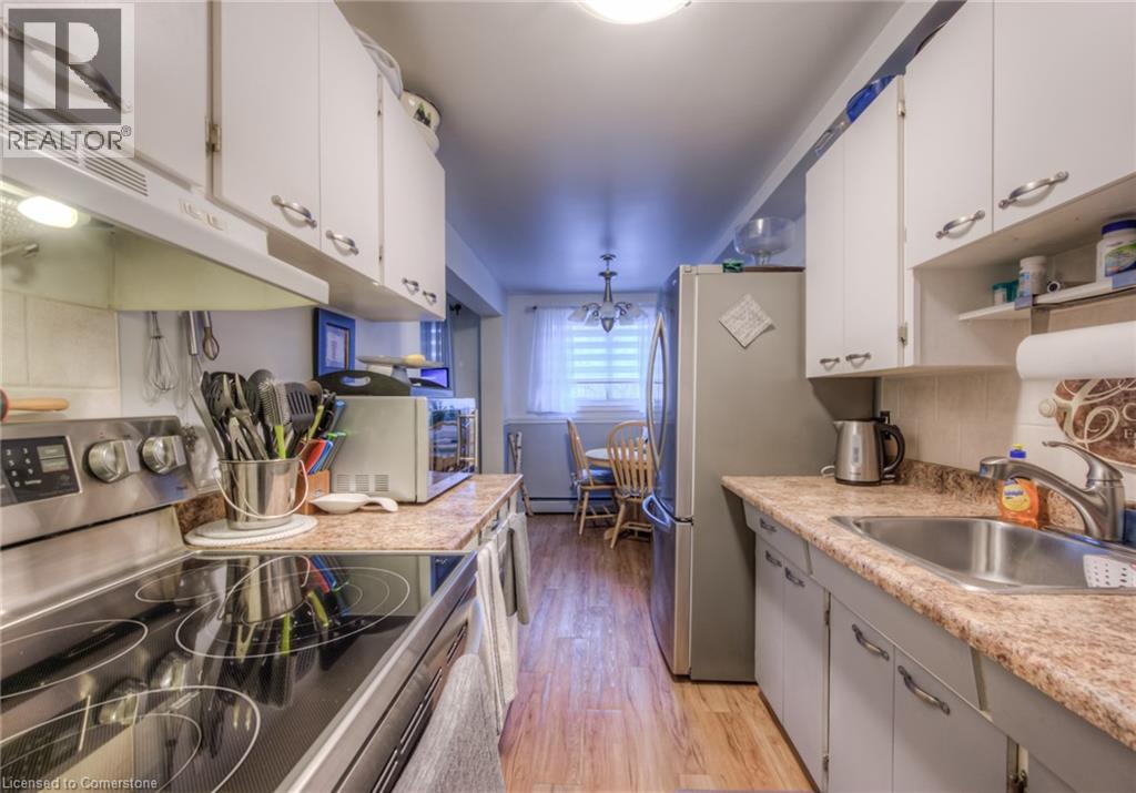 Photo 14 of 1250 Duke Street Unit 13, Cambridge ON