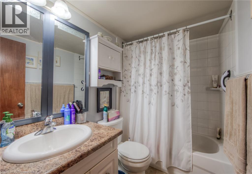 Photo 2 of 1250 Duke Street Unit 13, Cambridge ON