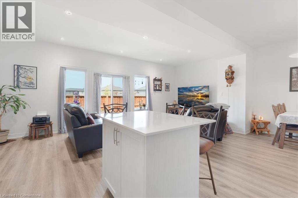 Photo 22 of 448 Blackburn Drive Unit 13, Brantford ON