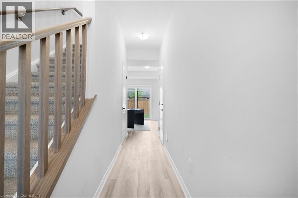 Photo 30 of 187 Wilson Street Unit 5, Ancaster ON