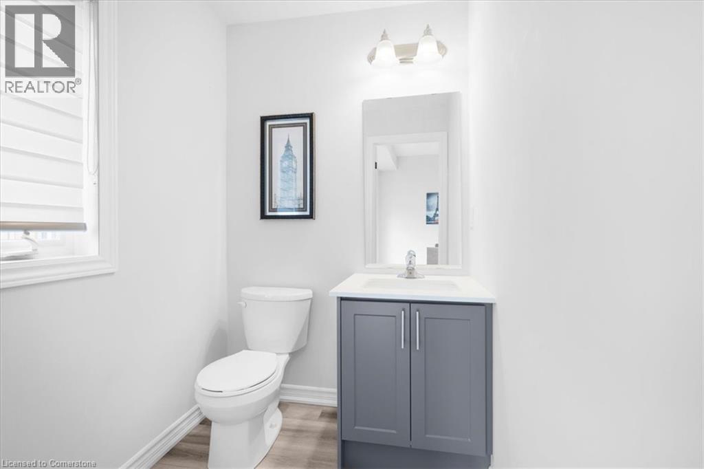 Photo 37 of 187 Wilson Street Unit 5, Ancaster ON