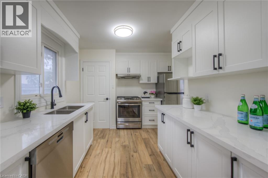 Photo 15 of 248 Cyrus Street, Cambridge ON