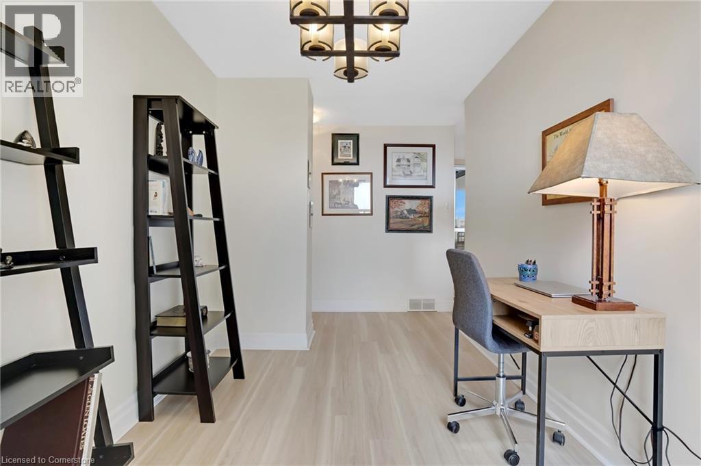 Photo 18 of 81 Church Street Unit 1104, Kitchener ON