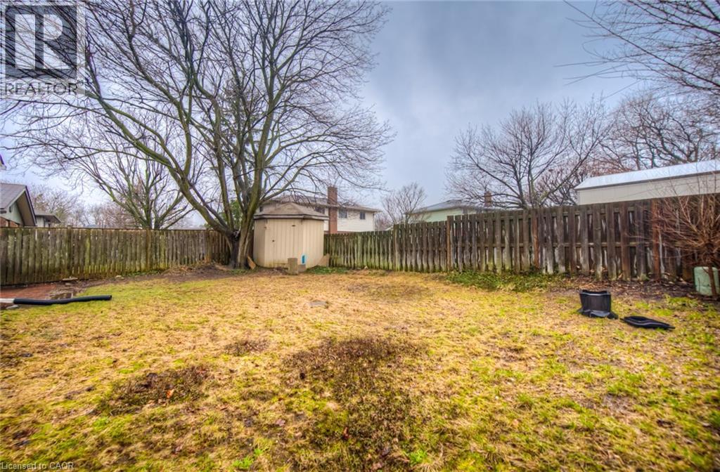 Photo 2 of 248 Cyrus Street, Cambridge ON