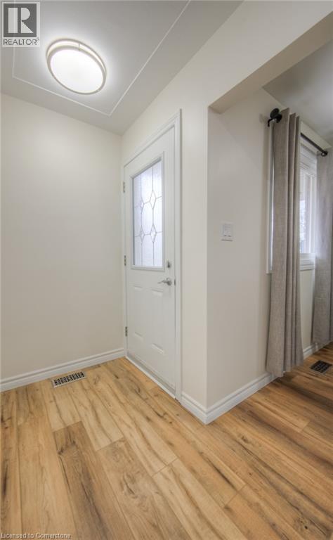 Photo 18 of 248 Cyrus Street, Cambridge ON