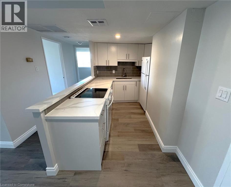 Photo 6 of 260 Sheldon Avenue N Unit 508, Kitchener ON