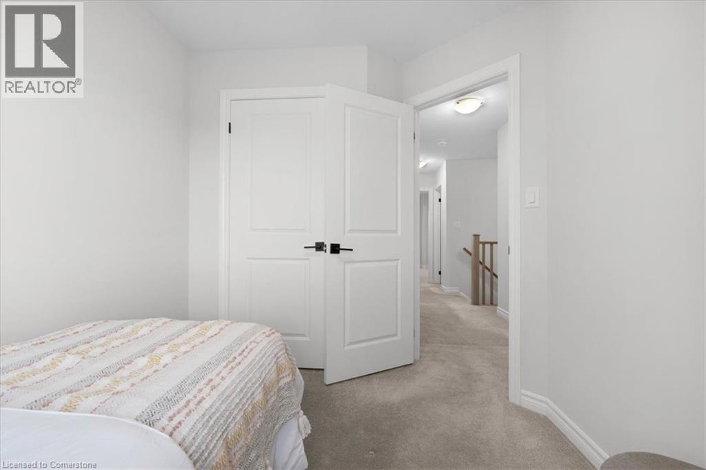 Photo 17 of 314 Equestrian Way Unit 2, Cambridge ON