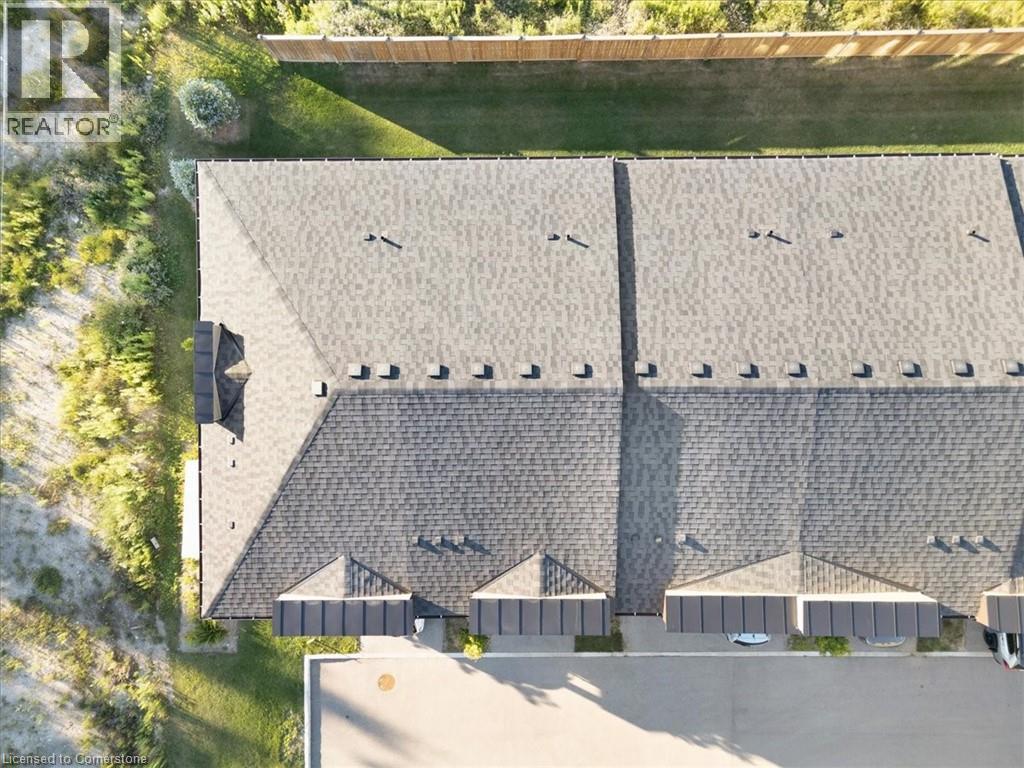 Photo 40 of 314 Equestrian Way Unit 2, Cambridge ON